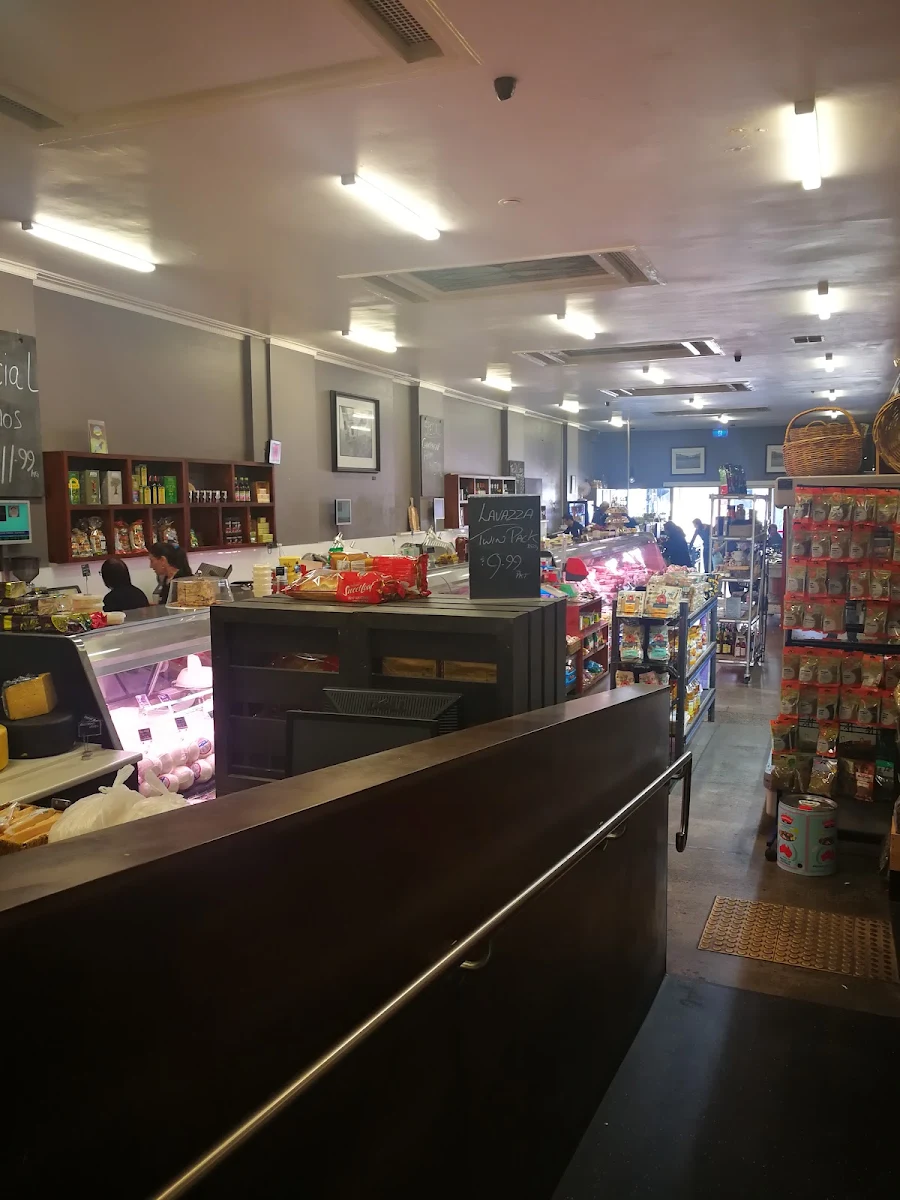 Vibe, The Deli Coburg