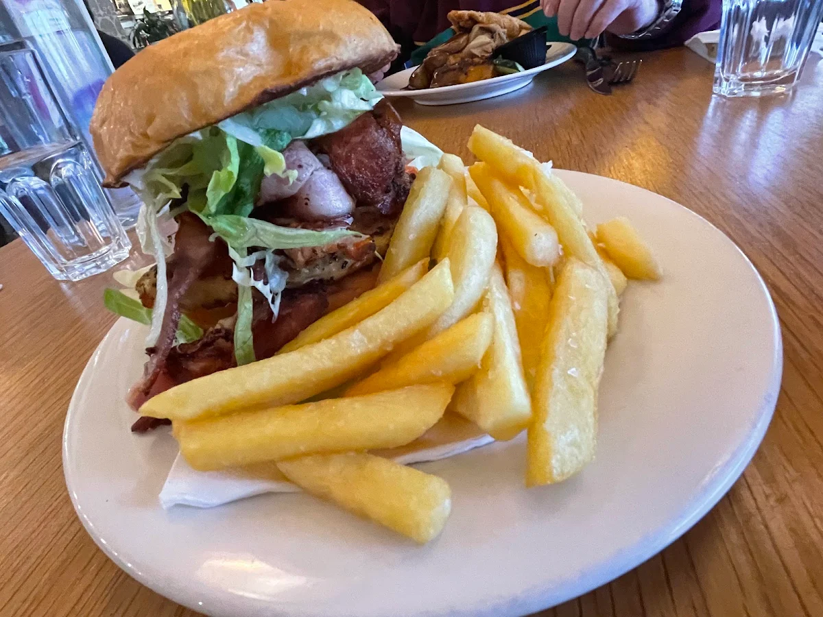Food & drink, RSL Healesville
