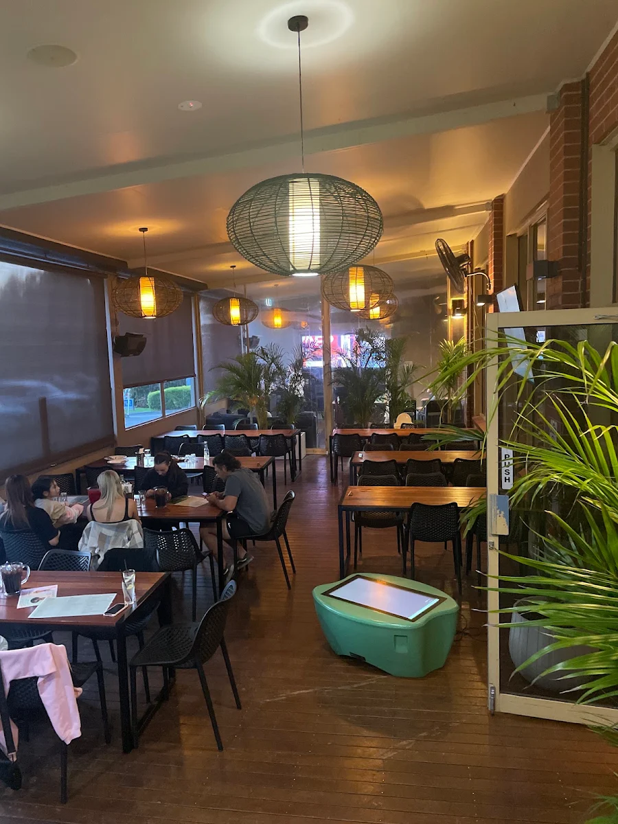 Vibe, RSL Healesville