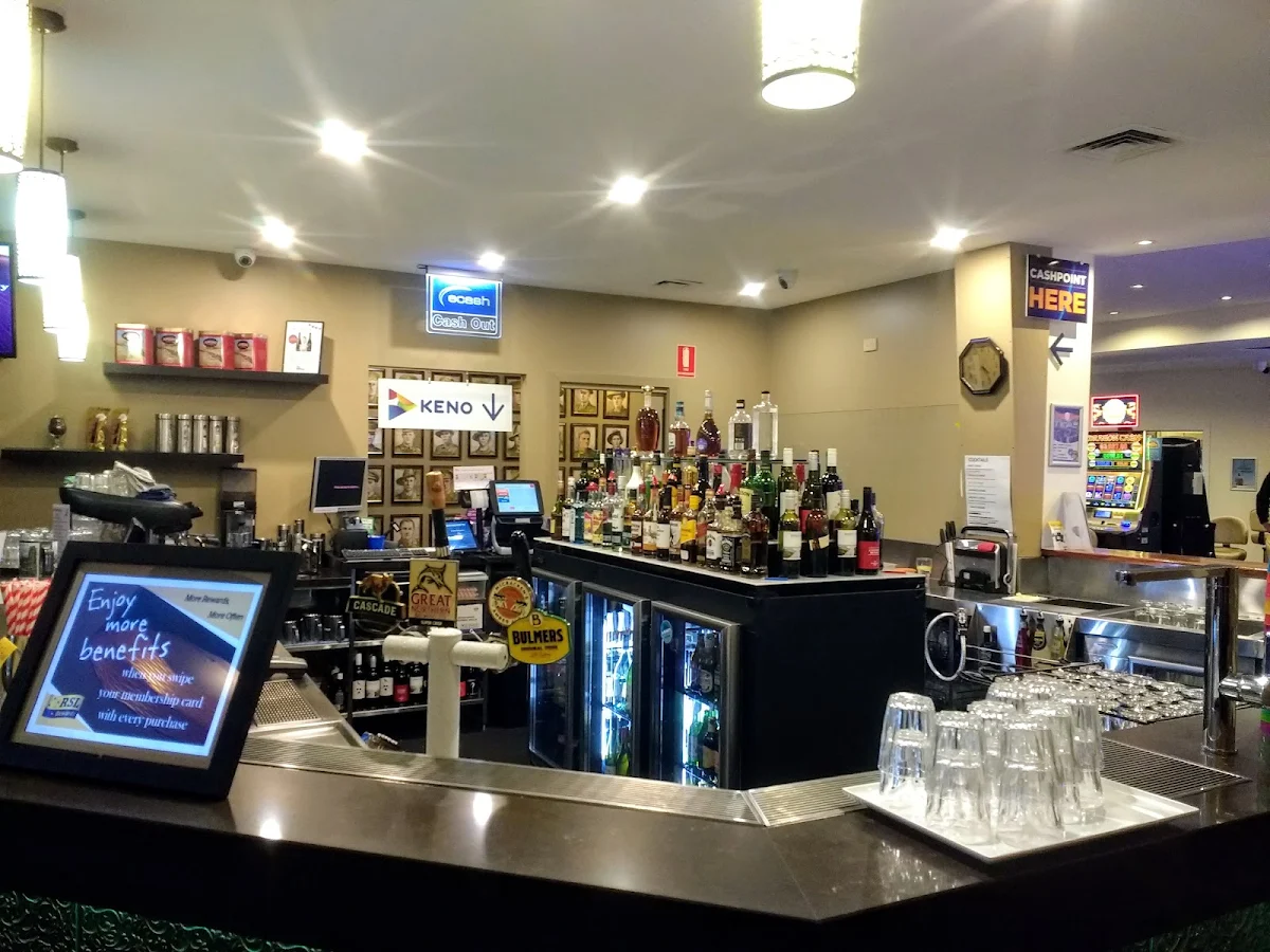 Vibe, RSL Healesville
