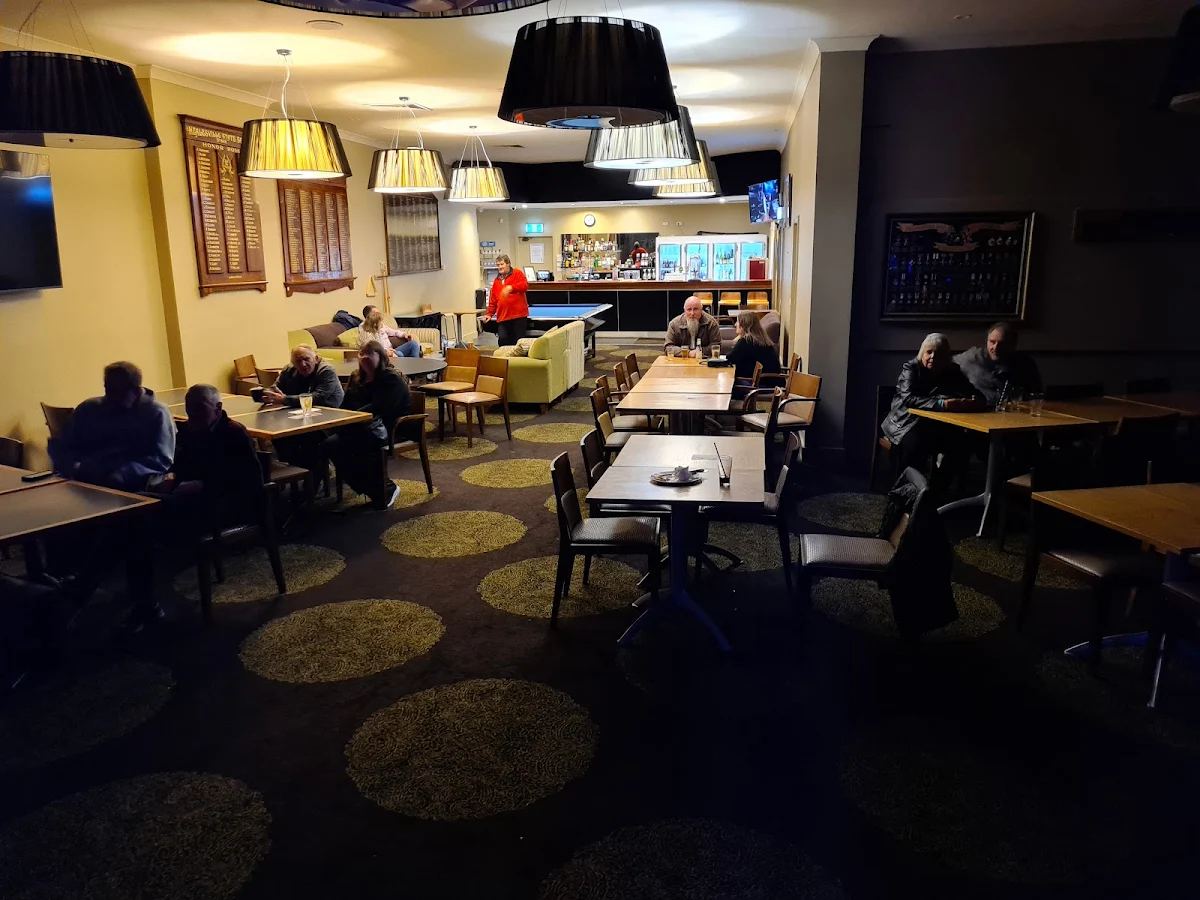 Vibe, RSL Healesville