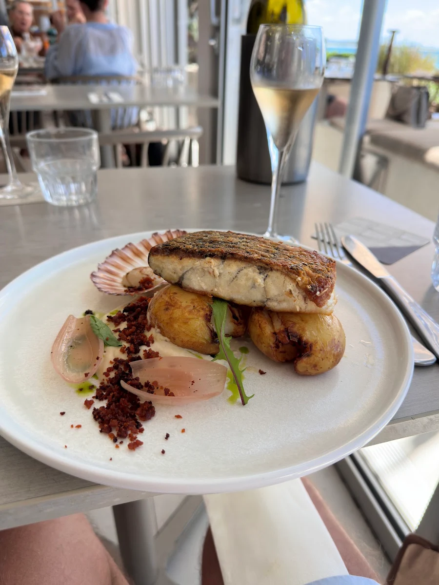 Food & drink, Bistro C