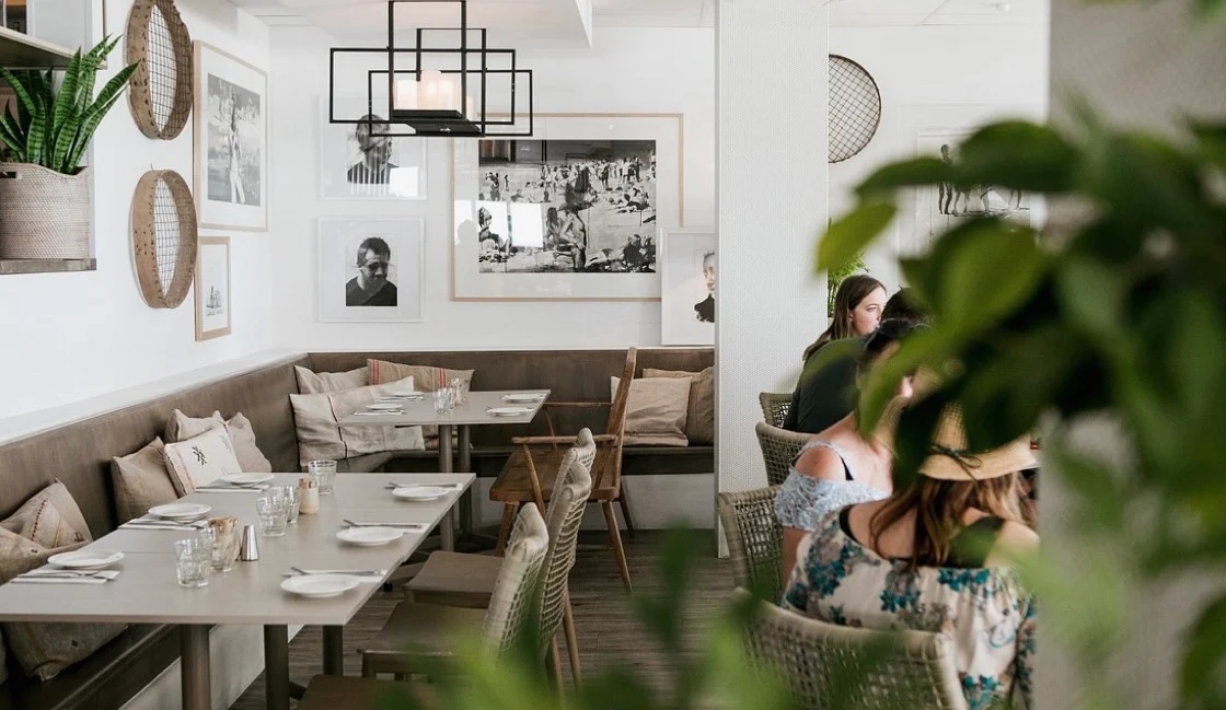 Vibe, Bistro C