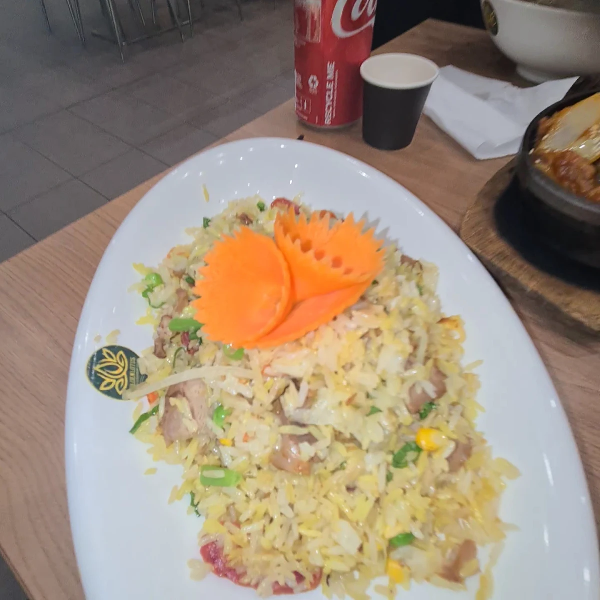 Food & drink, Golden Lotus