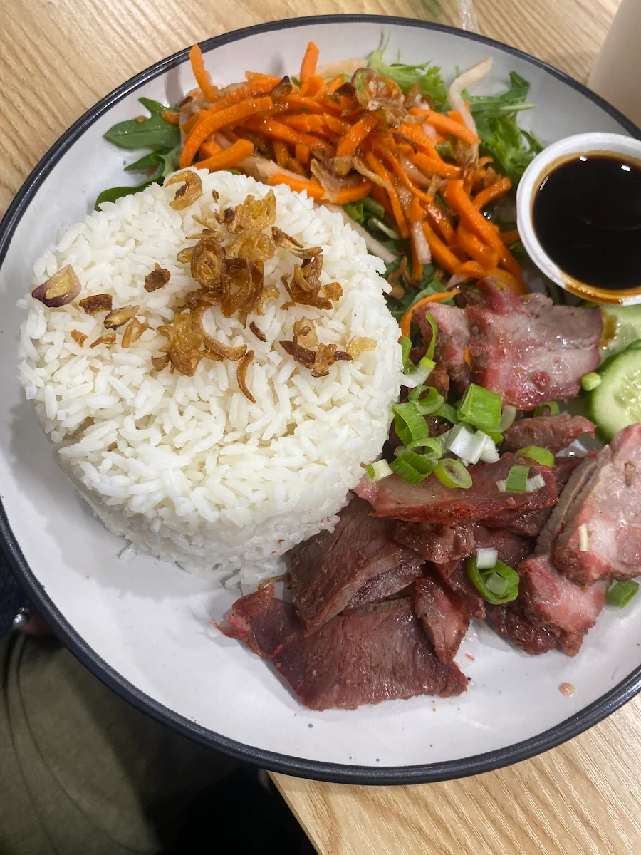 Food & drink, Pot Au Pho Burguette Mornington | Casual Dine-in, Takeaway | Vietnamese & Pan-Asian Restaurant & Cafe