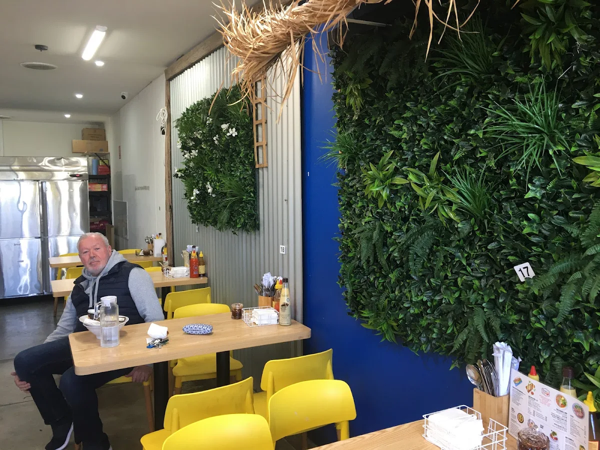 Vibe, Pot Au Pho Burguette Mornington | Casual Dine-in, Takeaway | Vietnamese & Pan-Asian Restaurant & Cafe
