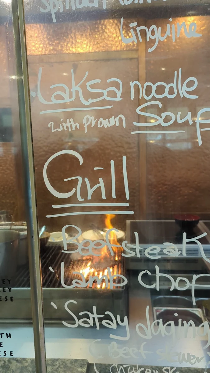 Menu, Melba Restaurant
