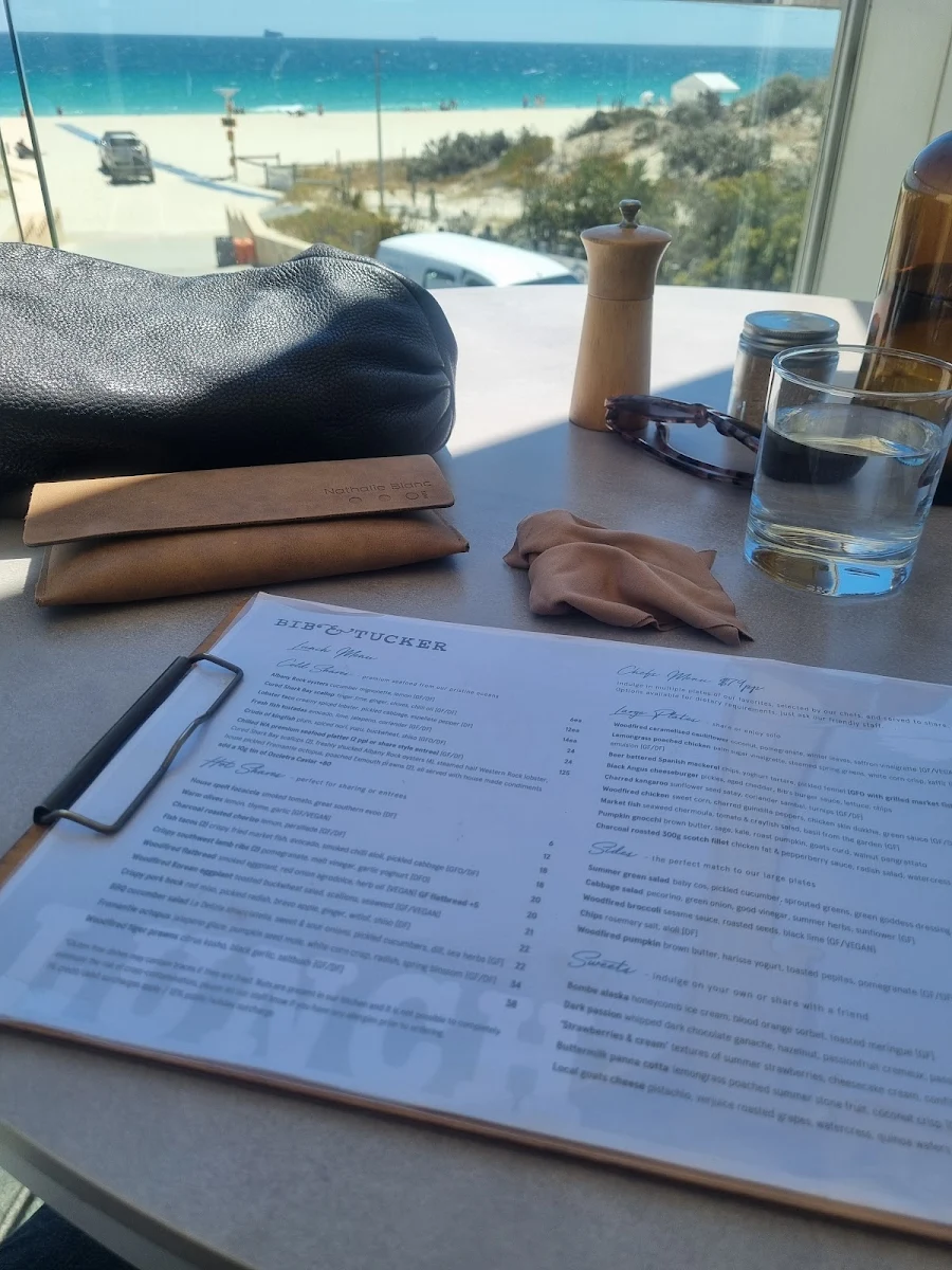 Menu, Bib and Tucker