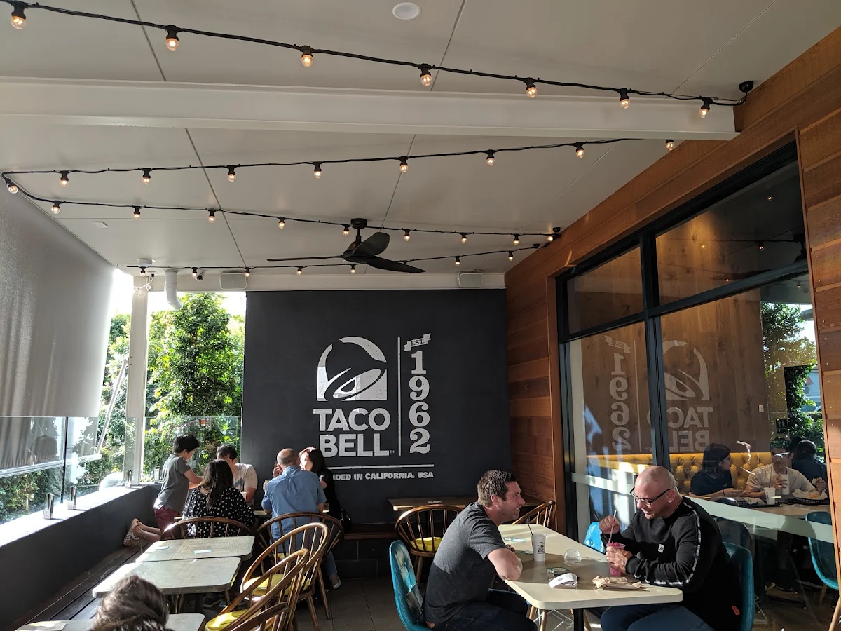 Vibe, Taco Bell Annerley