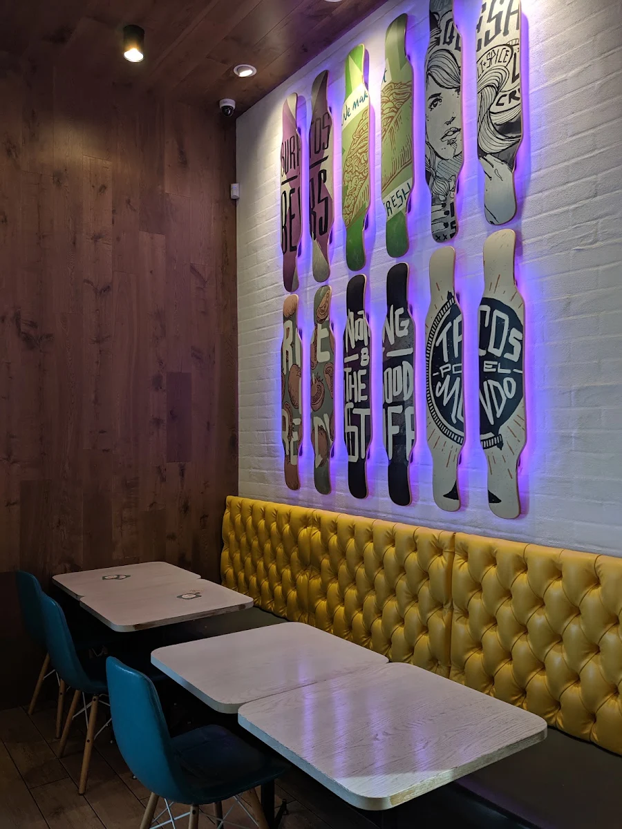 Vibe, Taco Bell Annerley