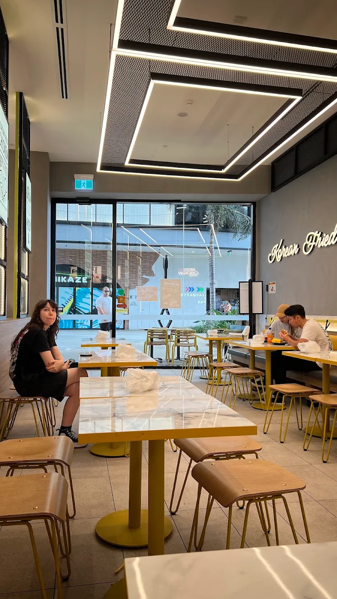 Vibe, NeNe Chicken Pacific Fair
