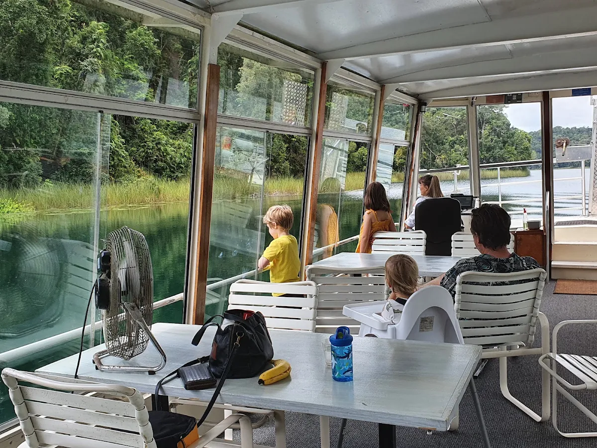 Vibe, Lake Barrine Teahouse