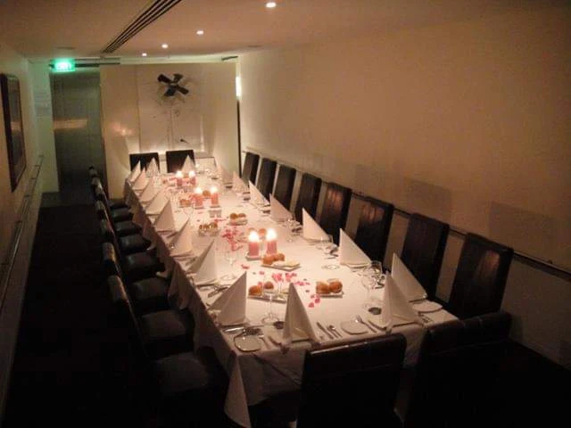 Vibe, Box Seafood Restaurant
