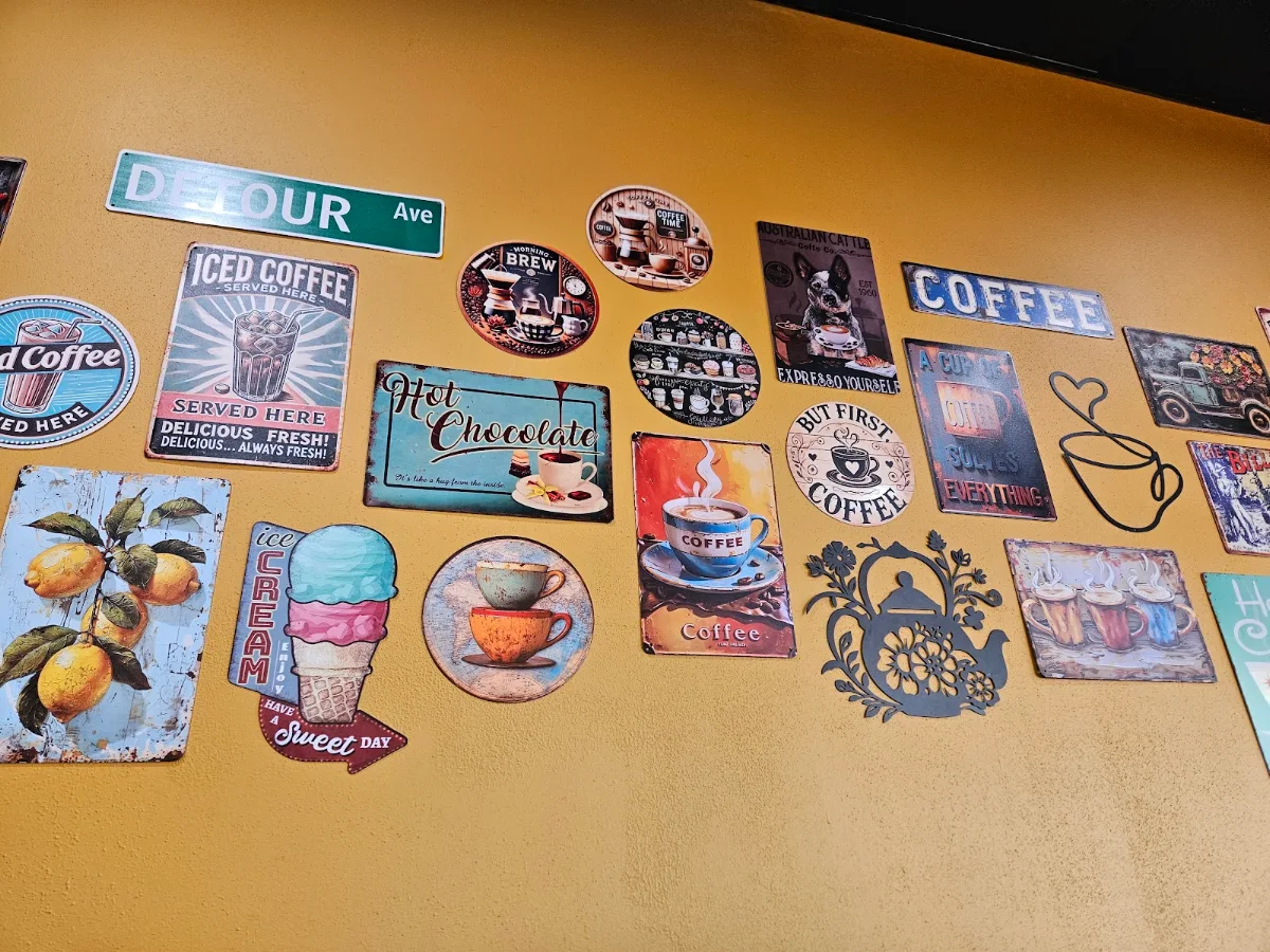 Menu, Detour Cafe Dolphin Quay