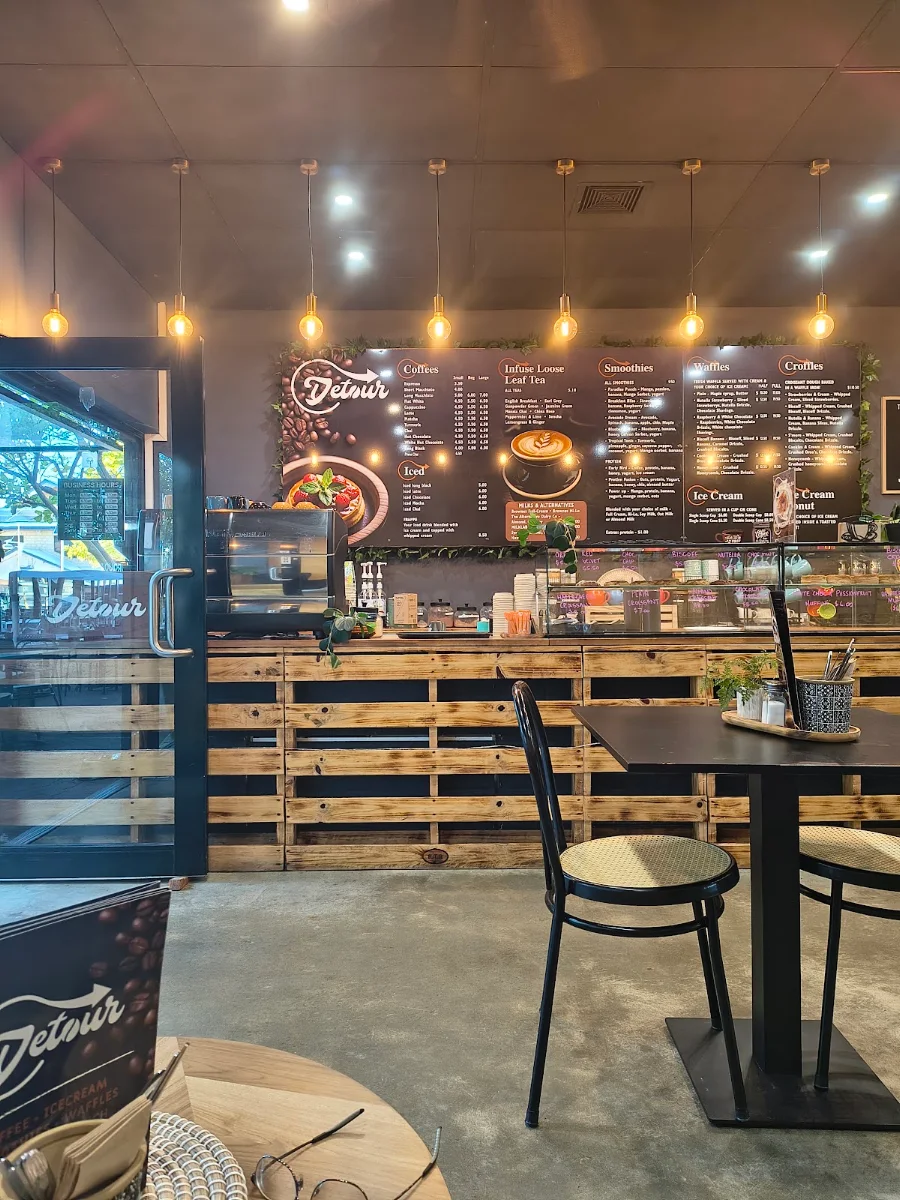 Vibe, Detour Cafe Dolphin Quay