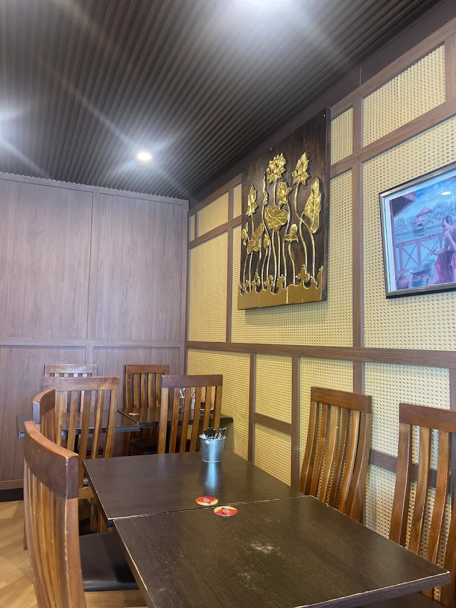 Vibe, Chef's Thai Mitcham