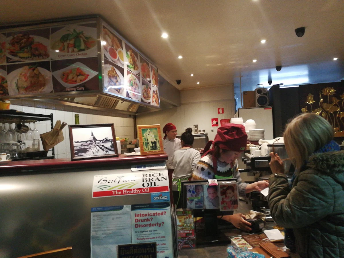 Vibe, Chef's Thai Mitcham