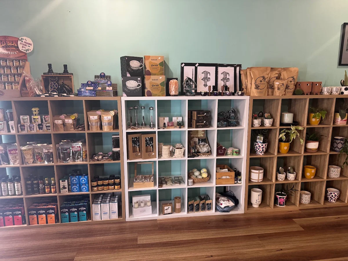 Vibe, That Plant Cafe