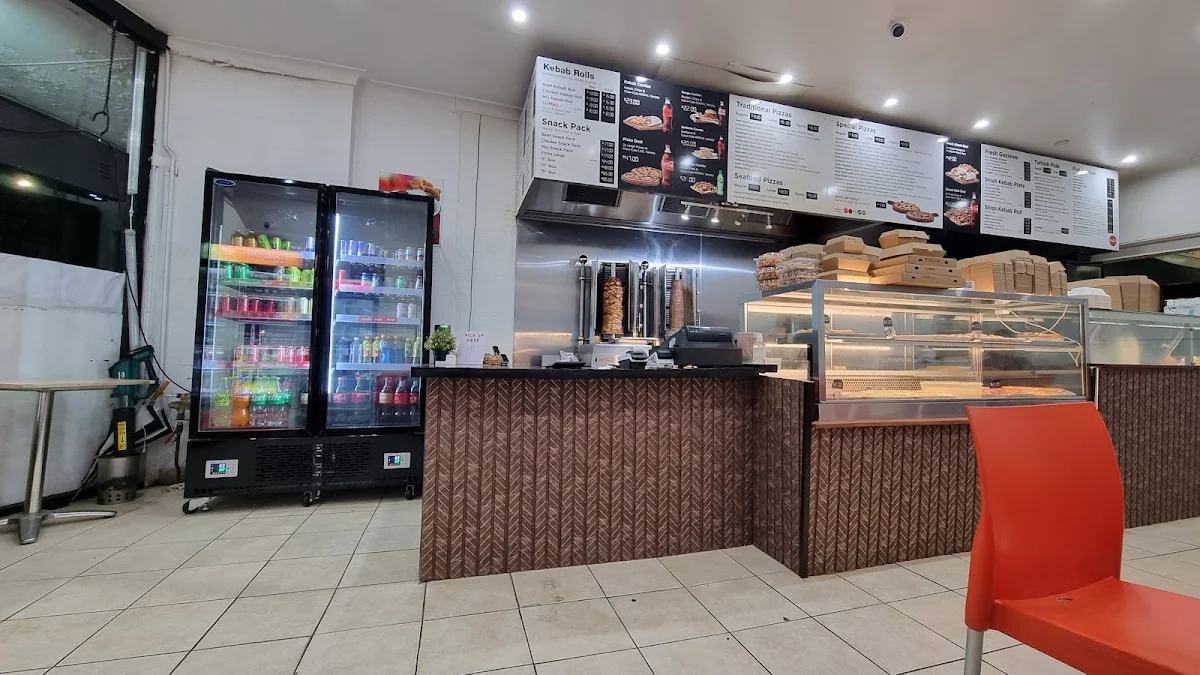 Vibe, Royal Kebab House