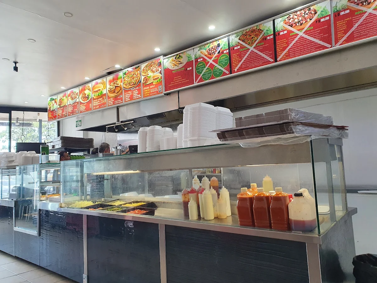 Vibe, Royal Kebab House