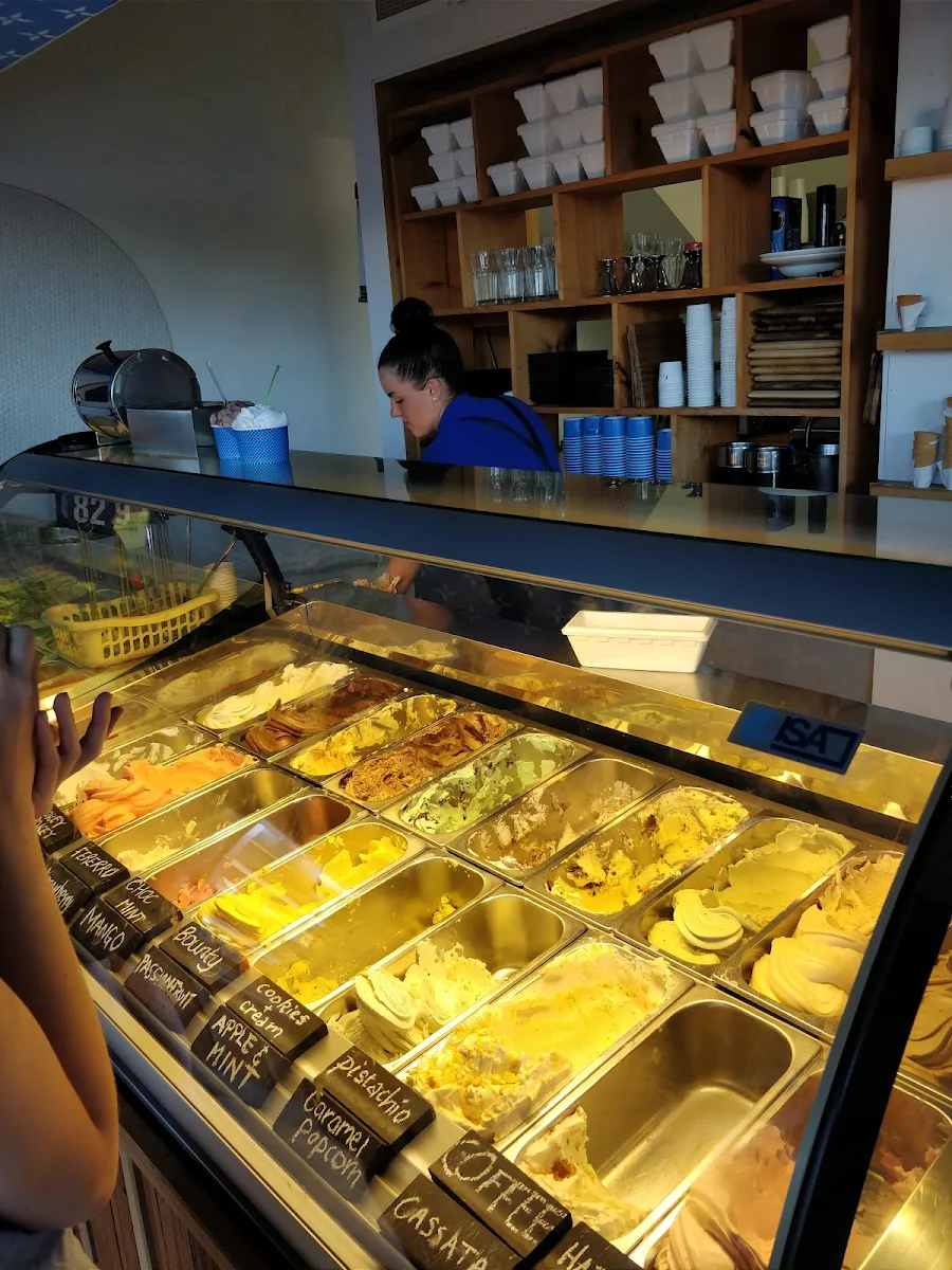 Vibe, Dolce House Gelato