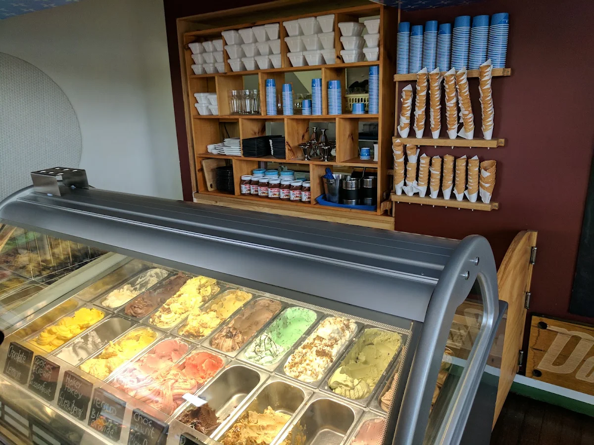 Vibe, Dolce House Gelato