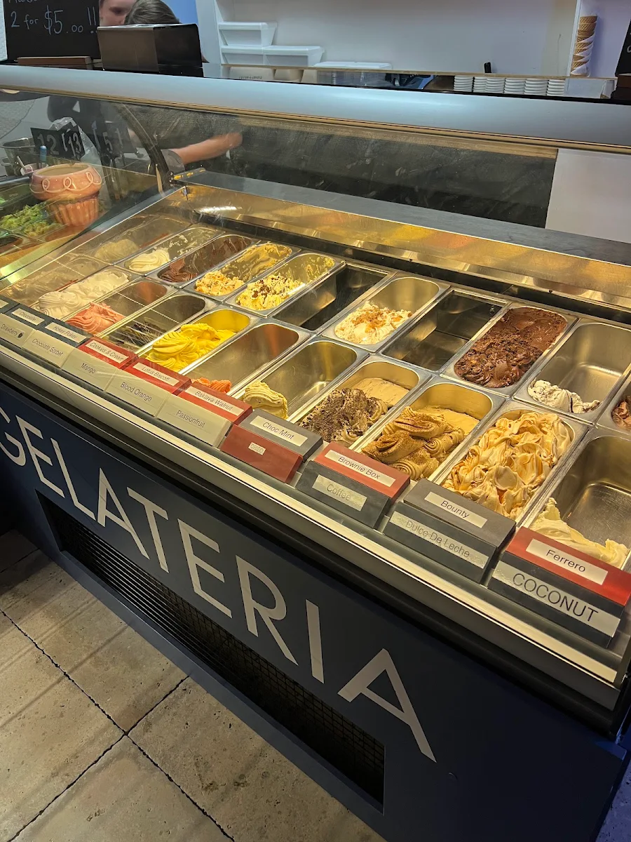 Vibe, Dolce House Gelato