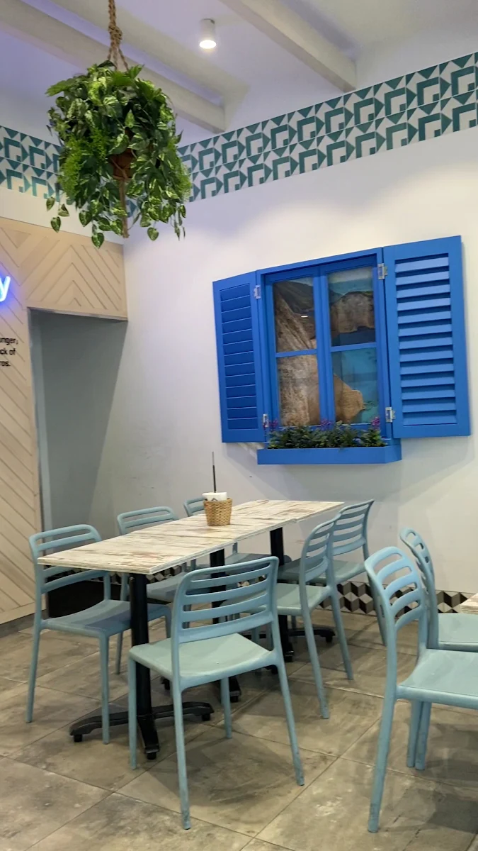 Vibe, The Yiros Shop