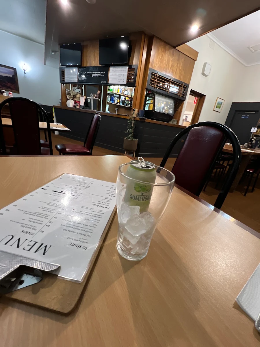 Menu, Orbost Club Hotel