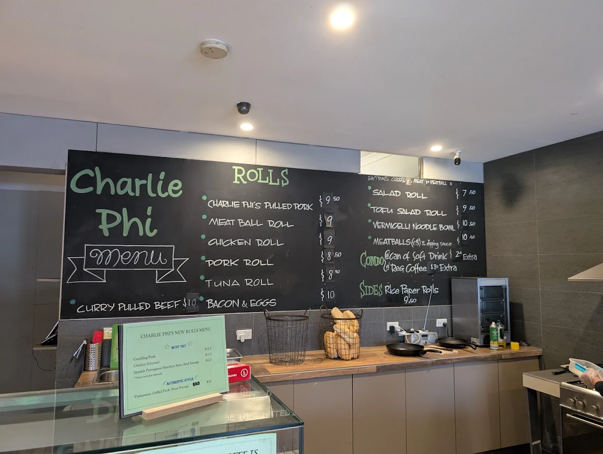 Menu, Charlie Phi in Petersham