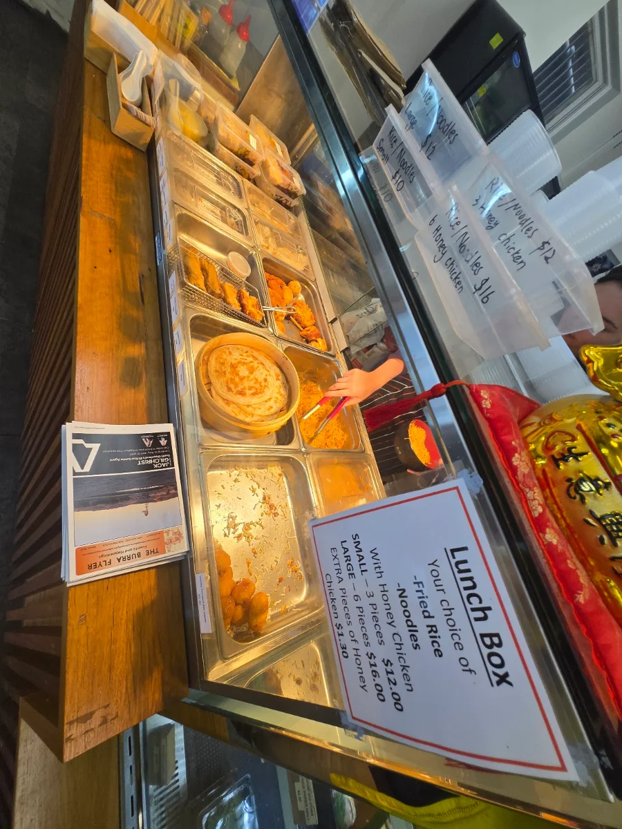 Menu, Wakachi Sushi