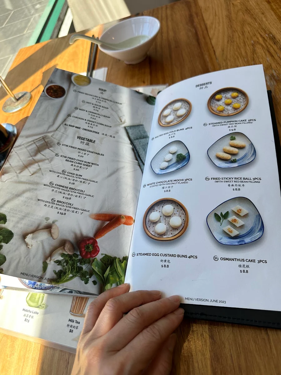 Menu, Shanghai Street