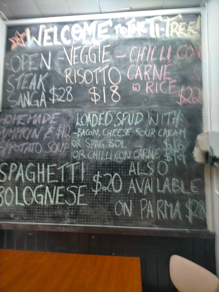 Menu, Ti Tree Hotel