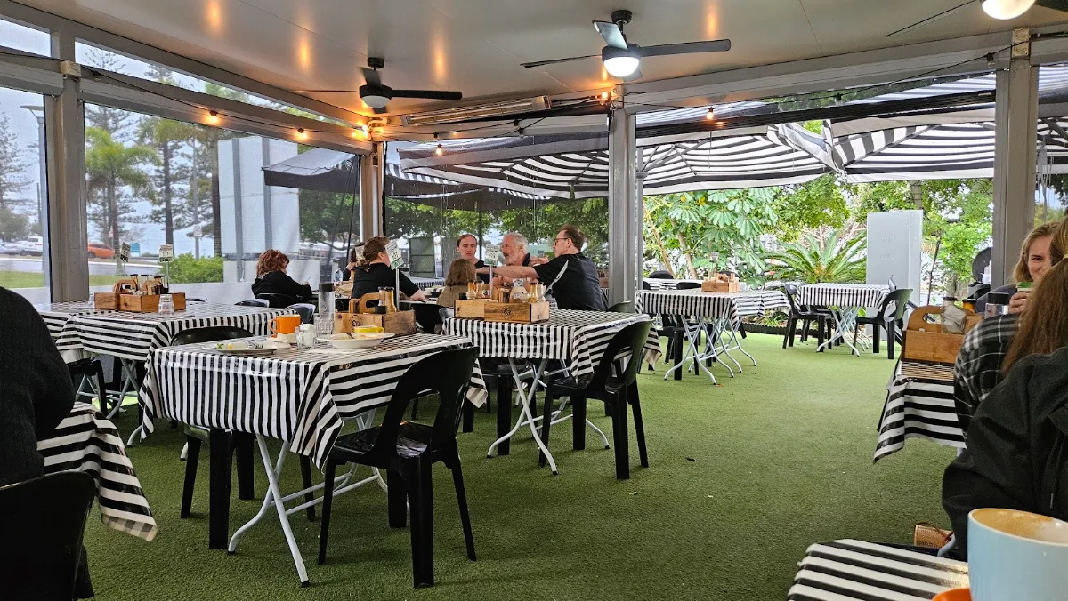 Vibe, Cafe 63 - Redcliffe
