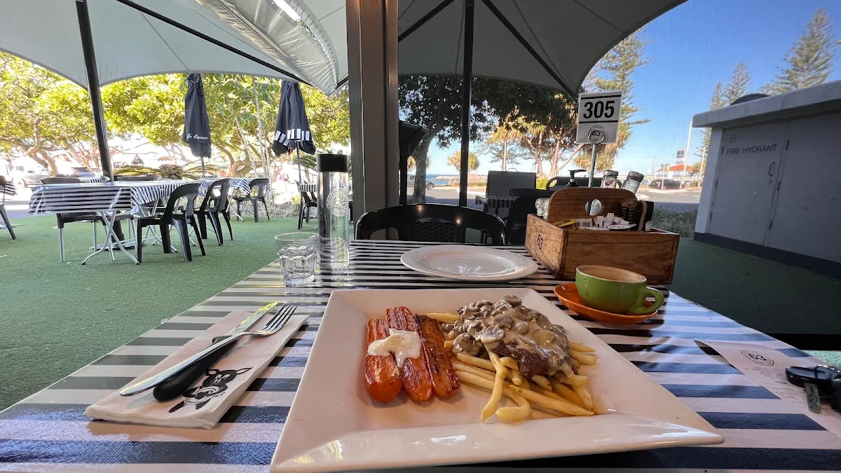 Vibe, Cafe 63 - Redcliffe