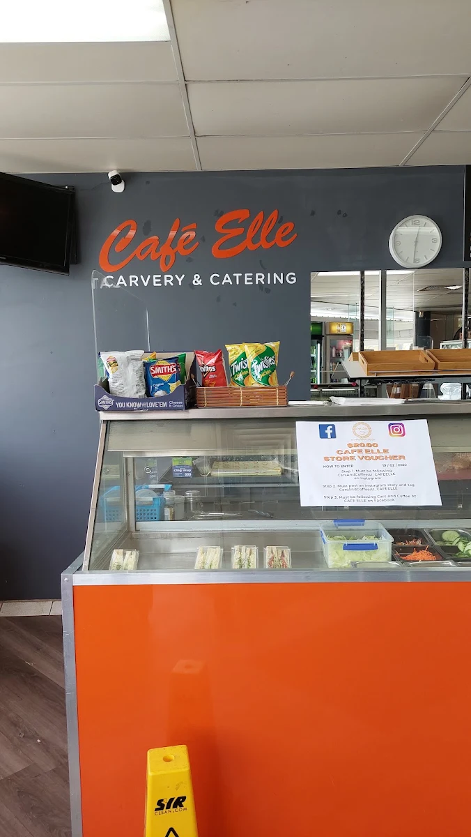 Vibe, CAFE ELLE