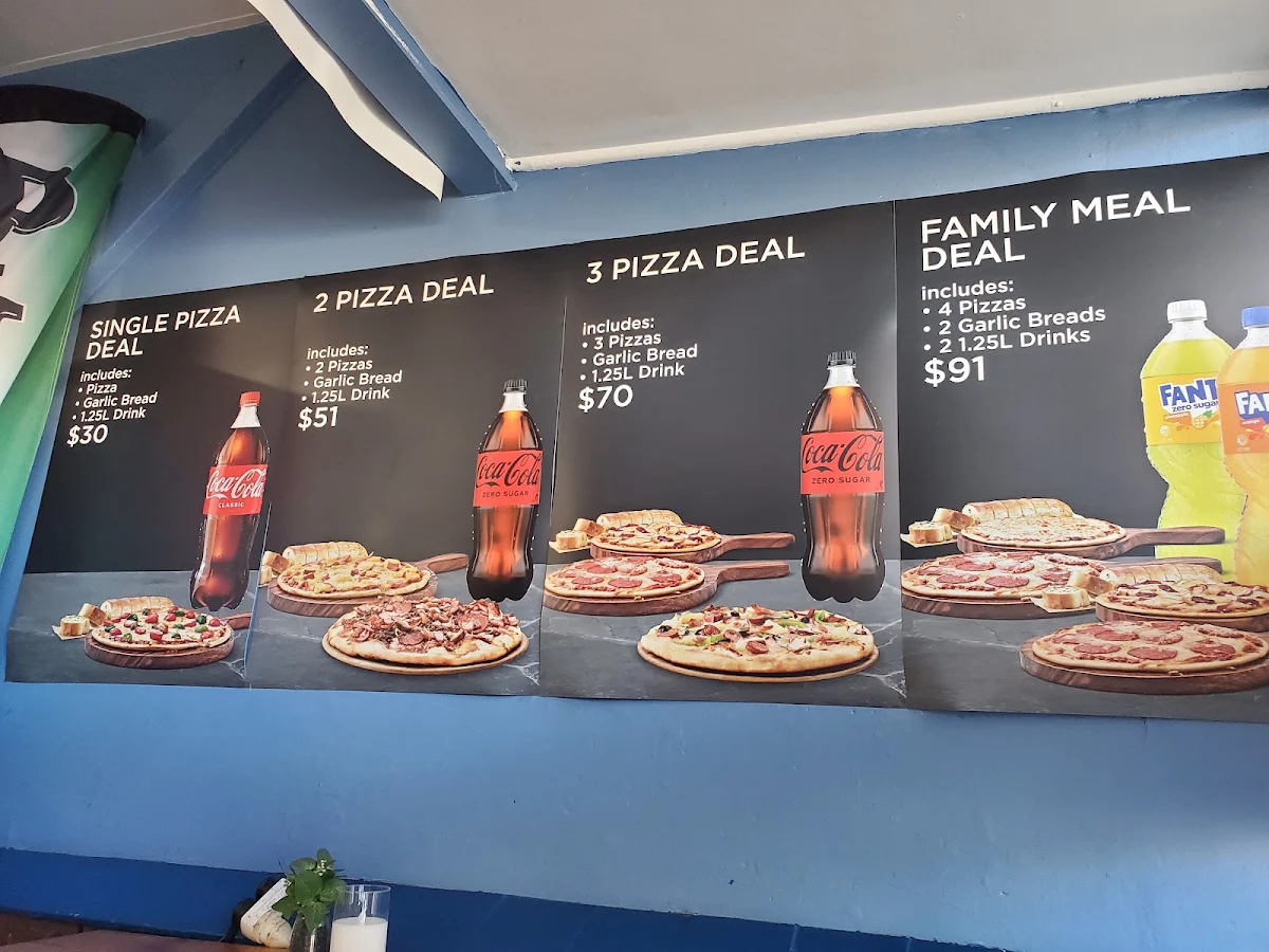 Menu, Outback Pizza