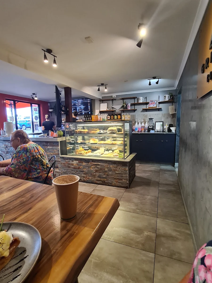 Vibe, Grindstone Coffee House