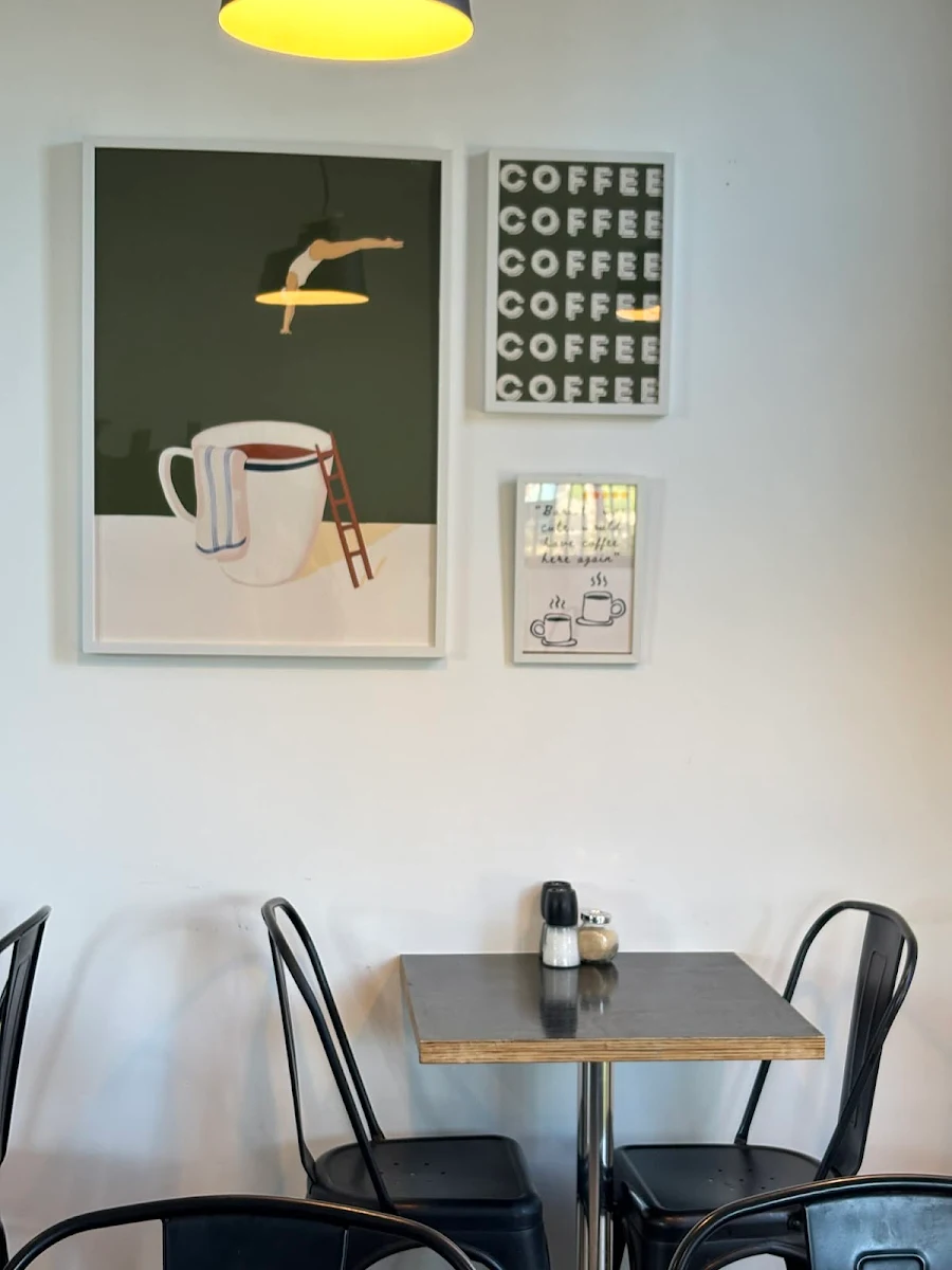 Vibe, Cafe Grove