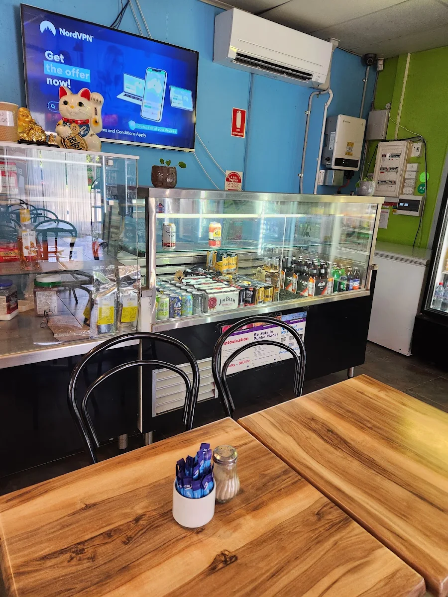 Vibe, OK Cafe Restaurant