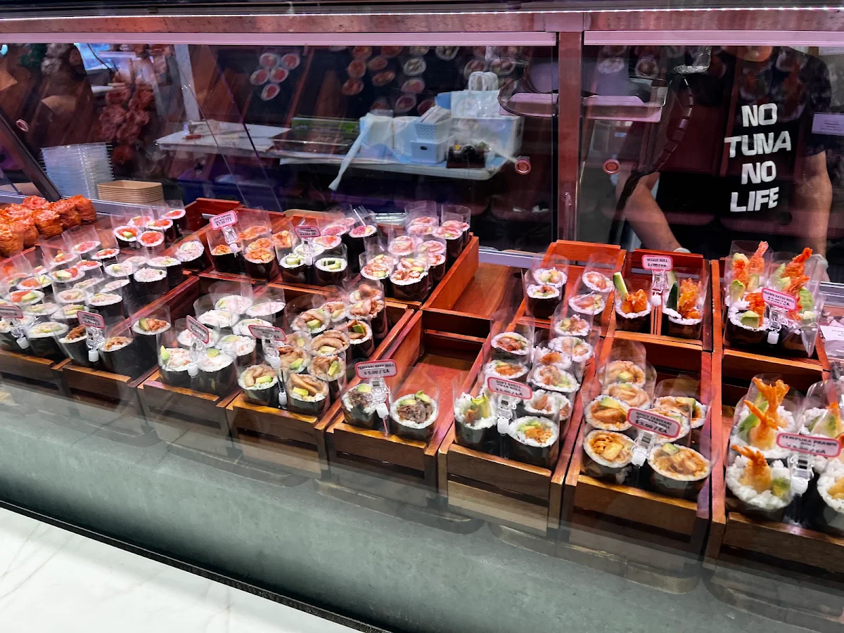 Vibe, Get Sashimi Manly