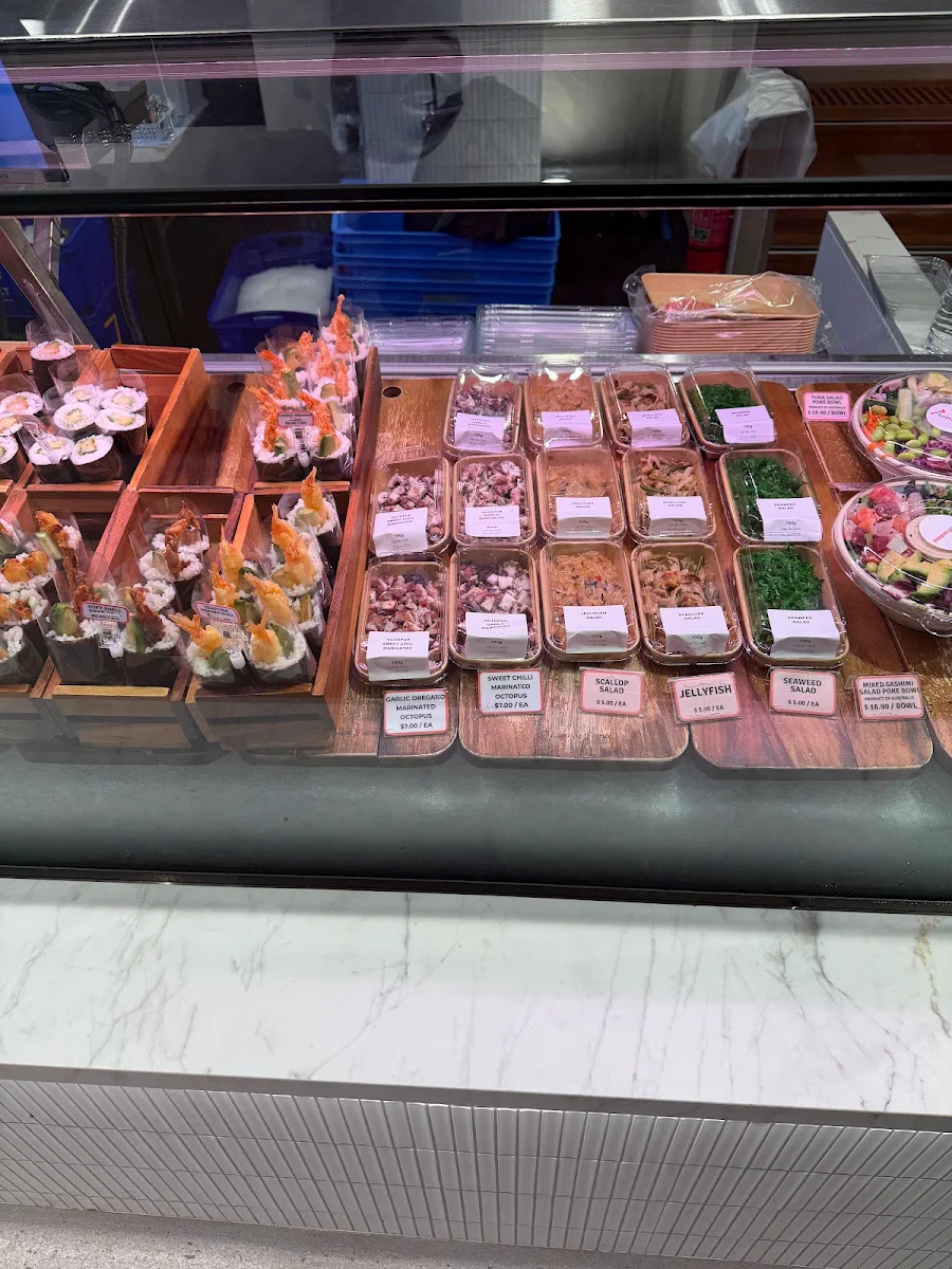 Vibe, Get Sashimi Manly