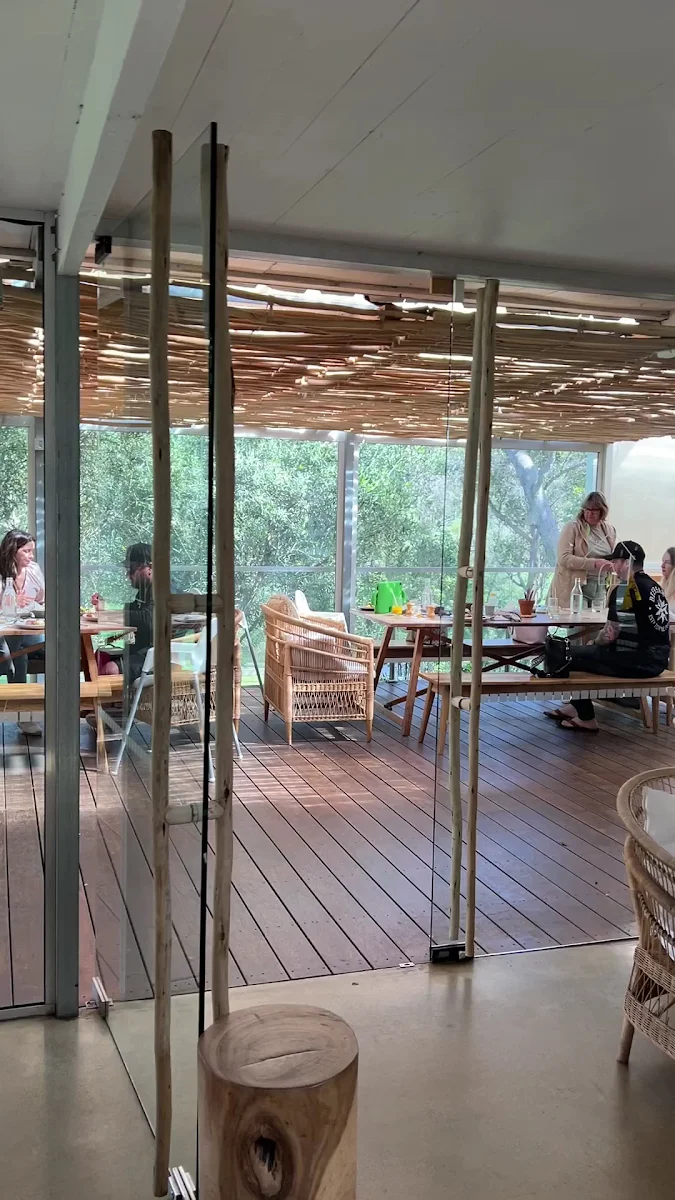 Vibe, Meelup Farmhouse
