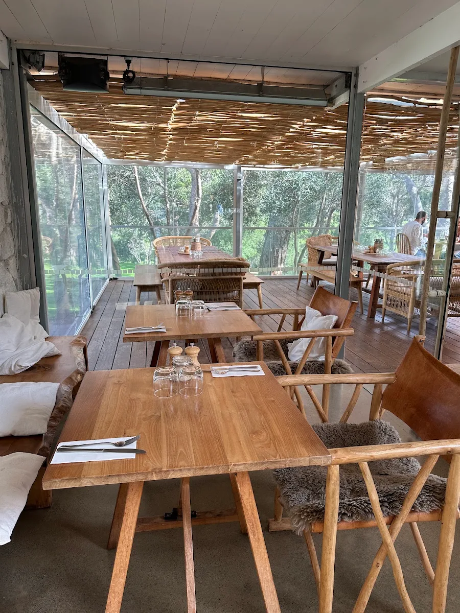 Vibe, Meelup Farmhouse