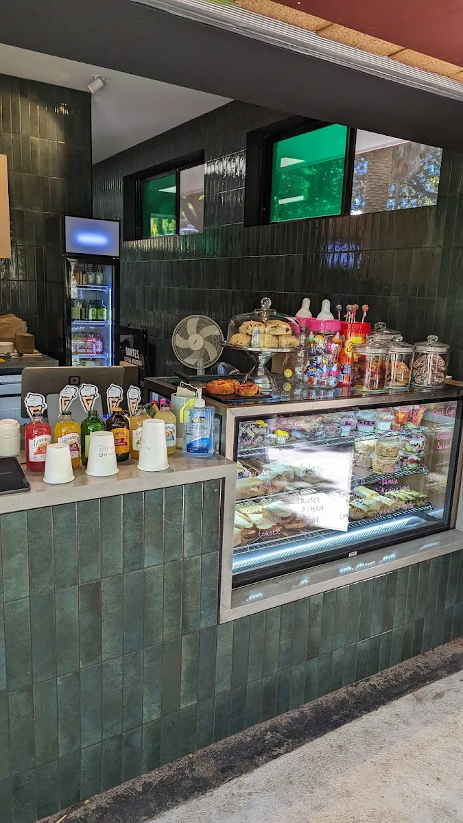 Vibe, Meeting Place Kiosk - Hyde Park