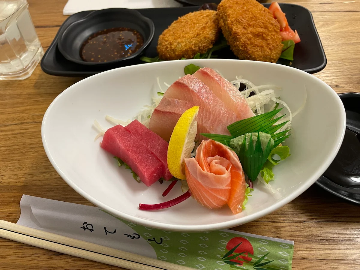 Food & drink, Mogu Mogu Japanese Cuisine