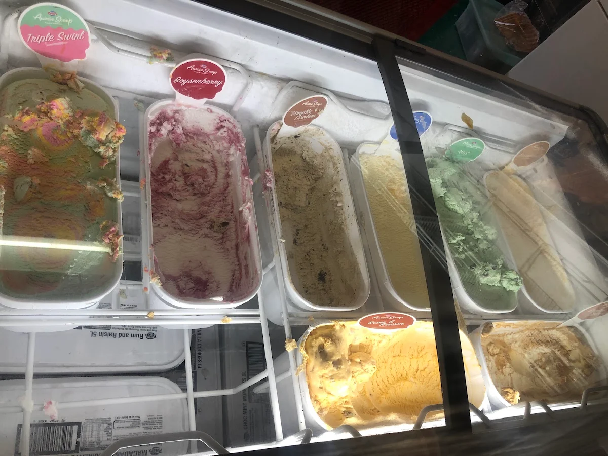 Food & drink, New Italy Cafe