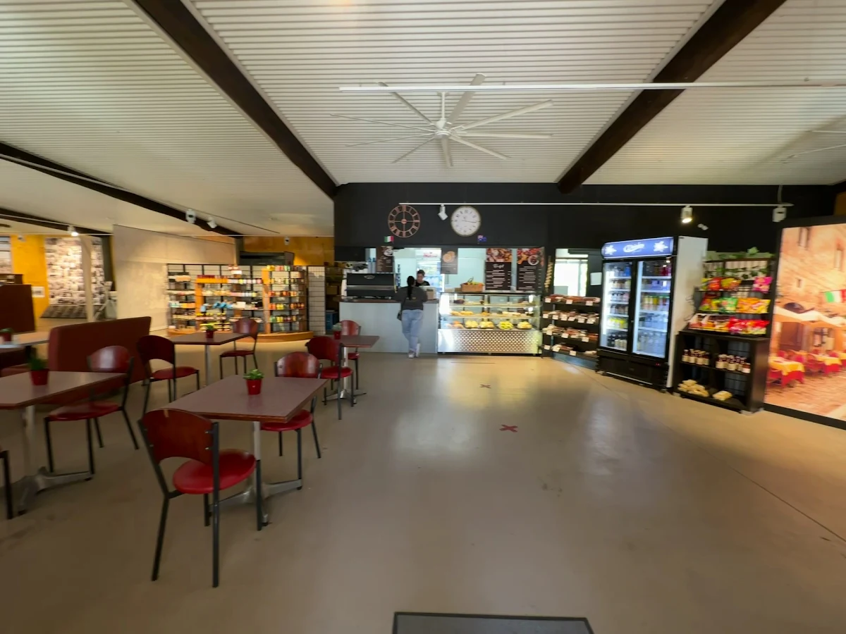 Vibe, New Italy Cafe