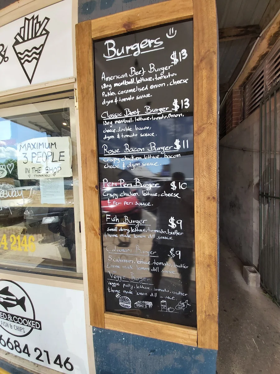 Menu, Hooked & Cooked
