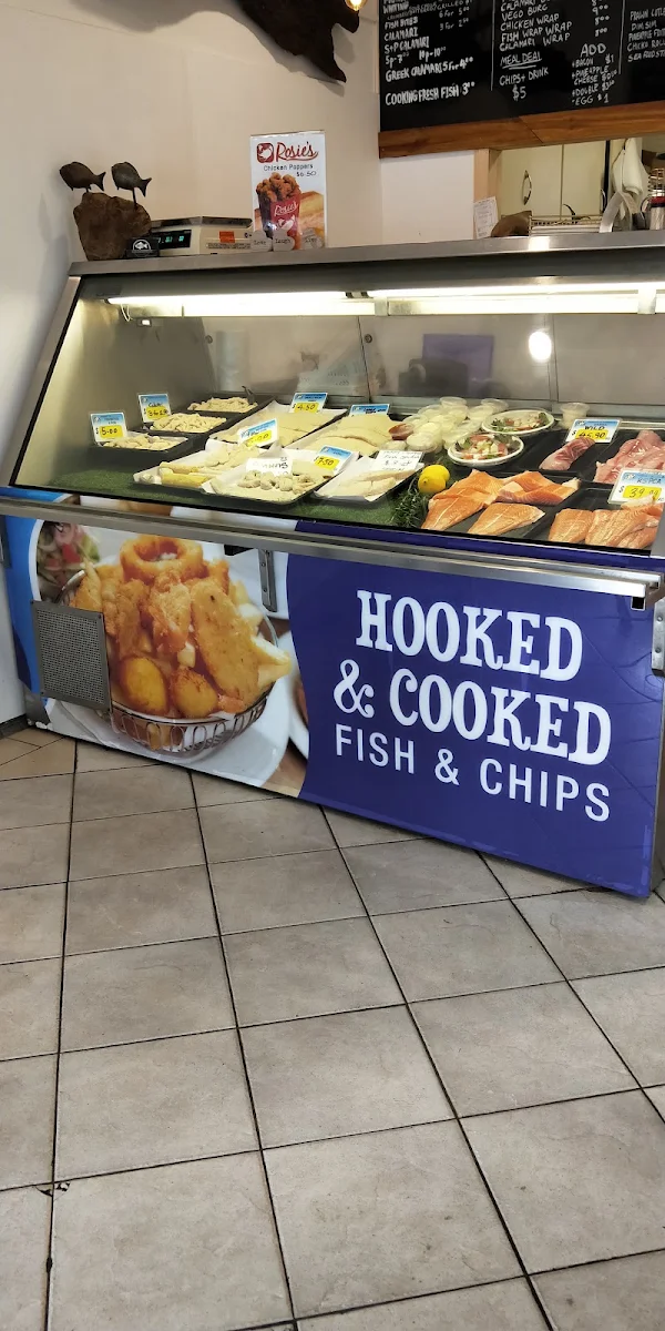 Hooked & Cooked cover